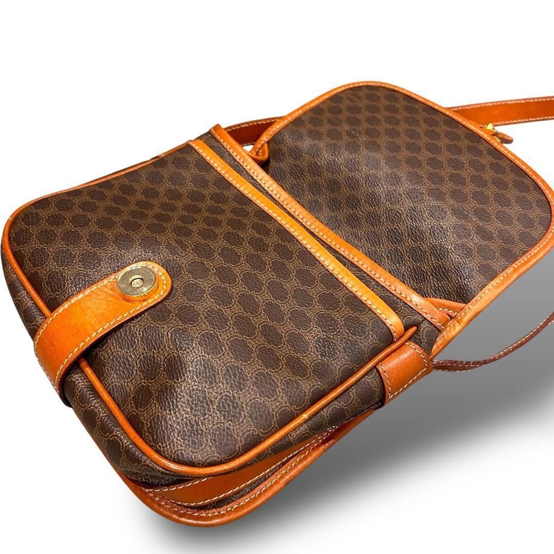 極美品 CELINE セリーヌ トリオンフ マカダム柄 ショルダーバッグ 斜め