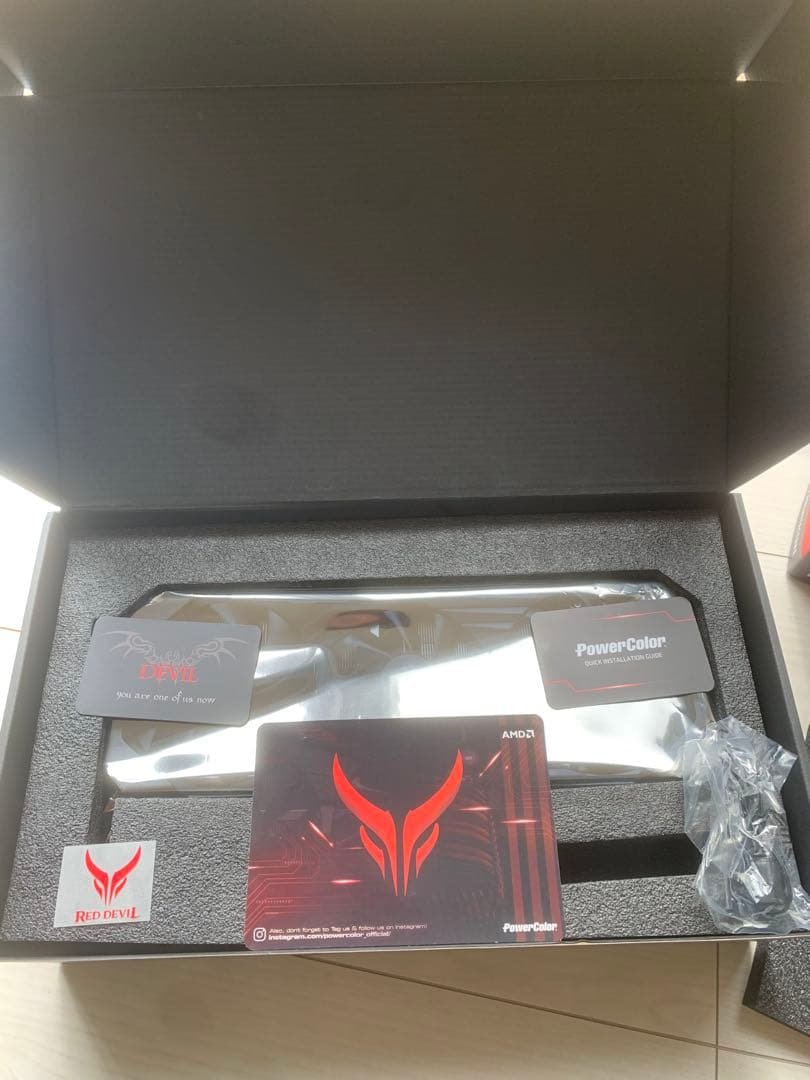 ゆ*う様 Power color Red Devil Rx 6800xt PowerColor、Radeon RX 6800 XT/RX 6800を搭載した「RED DEVIL