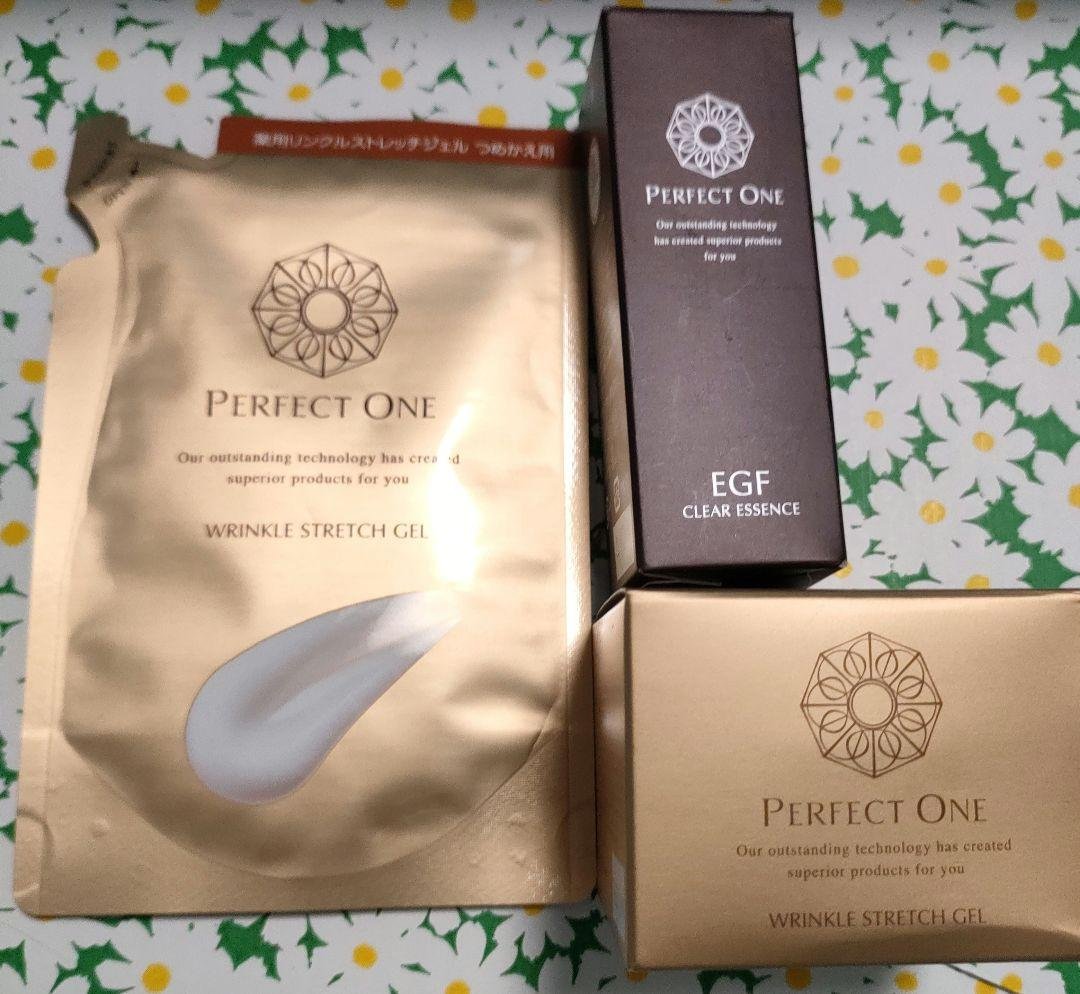 新品✨パーフェクトワン薬用リンクルストレッチジェル本体 つめかえ用　エッセンス 新品】パーフェクトワン 薬用リンクルストレッチジェル 詰替 50g 2袋