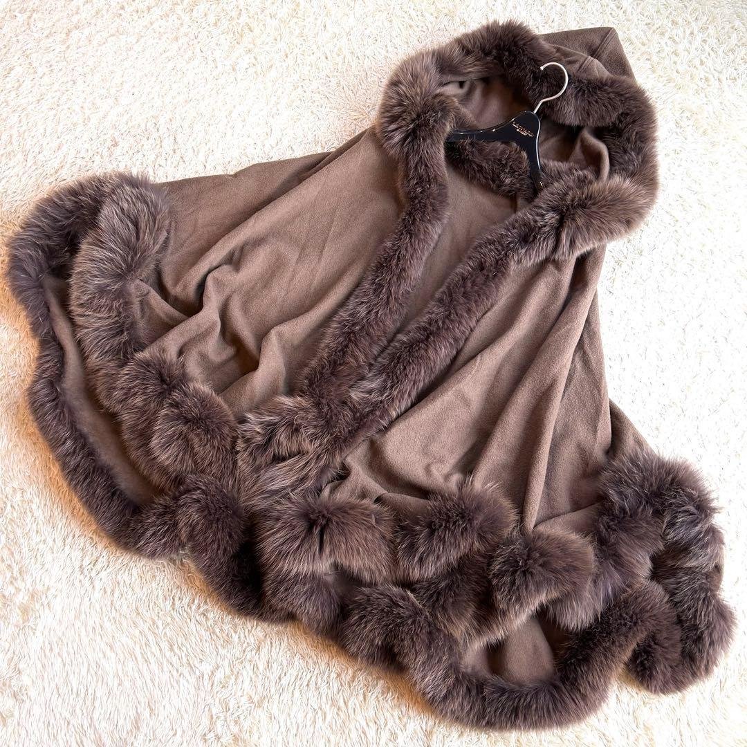 【カシミヤ✨️フォックス ポンチョ】 フード付き 本毛皮 マント コート 茶 楽天市場】カシミヤ ケープ マント フード付き フォックス トリミング